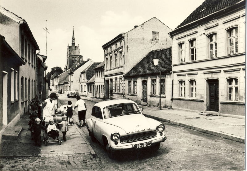 Datei:1970 Usedom Peenestr.jpg