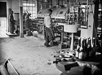 Produktion um 1930 (1).jpg