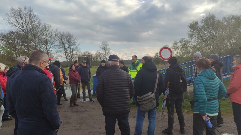 Datei:Börgerende-Rethwisch-04-2024-Besucher.jpg