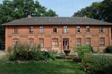 Dobbertin-Dorf 437 (2002).jpg