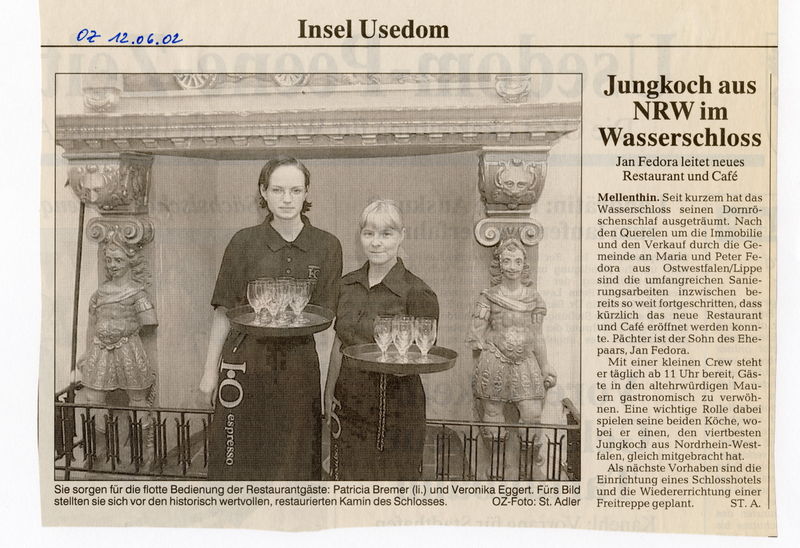 Datei:2002 Schloss fertig.jpg