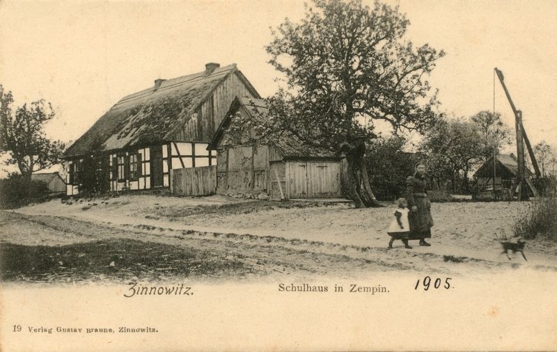 Datei:Zempin Schulbau von 1833.jpg