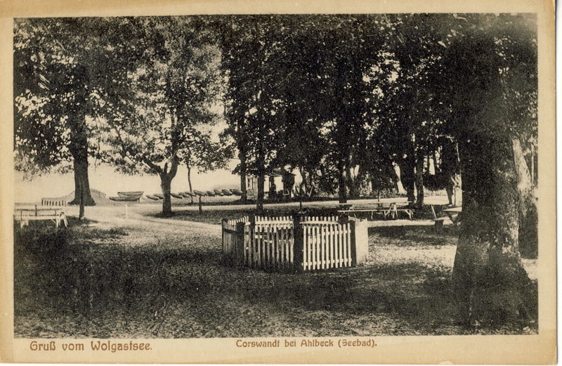 Datei:Korswandt Tisch.jpg