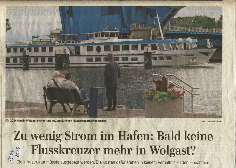 Datei:Wolgast 2024 Flusskreuzer 1.jpg