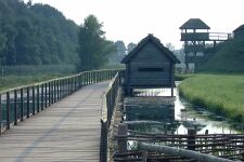 Groß Raden-Archäologisches Freilichtmuseum 17 (2002).jpg