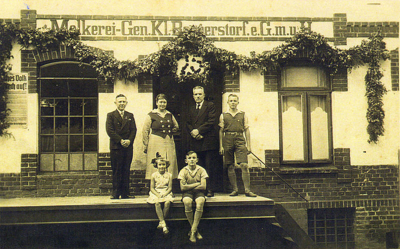 Datei:Molkerei Kl.Bengerstorf.25.Jubiläum.1935.jpg