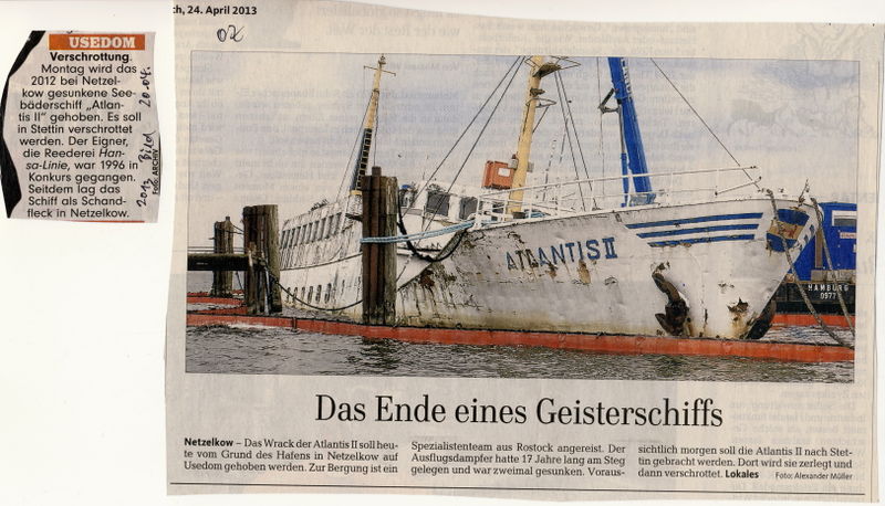 Datei:2013 Schiff Schrott.jpg