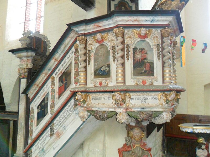Datei:2023 Schaprode Kirche 2.JPG