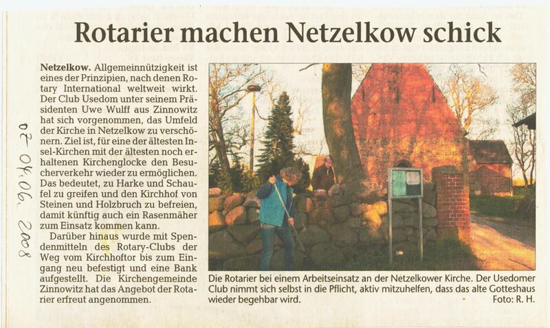Datei:2008 Netzelkow Kirche.jpg