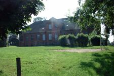 Kirch Kogel-KA Dobbertin 134 (2002).jpg