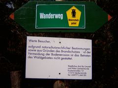 002 Wanderschild.jpg