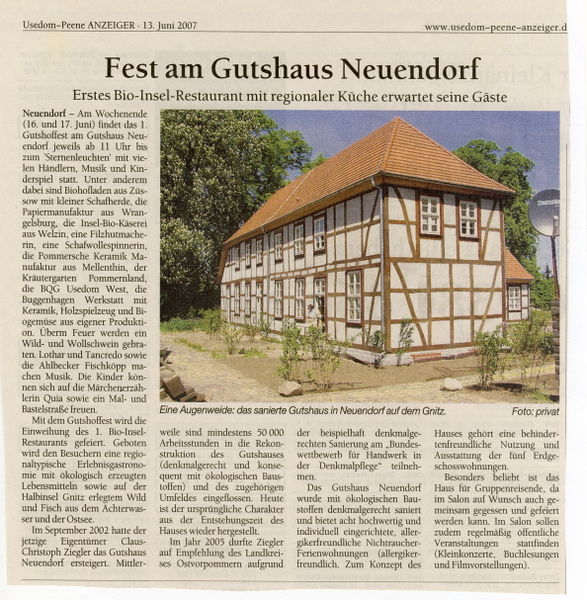 Datei:2007 Gutshaus Fest.jpg
