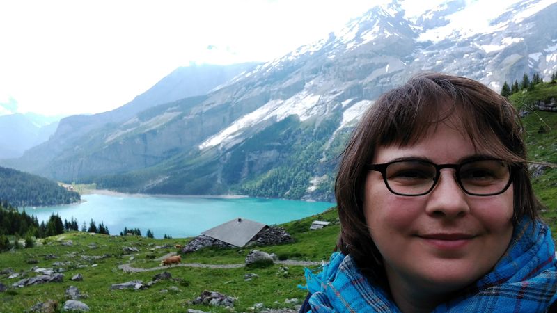 Datei:AKS Oeschinensee.jpg