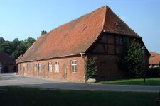 Dobbertin-Dorf 458 (2002).jpg