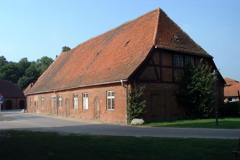 Datei:Dobbertin-Dorf 458 (2002).jpg