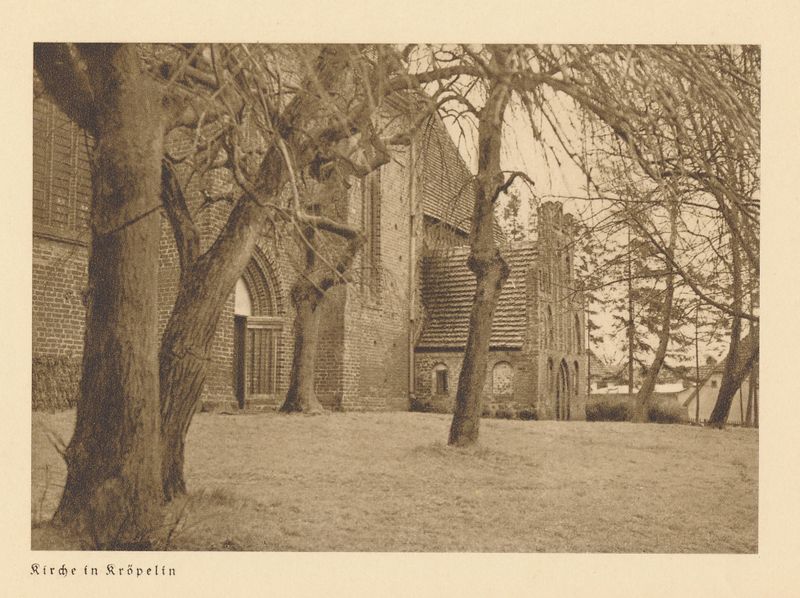 Datei:Kröpelin Kirche 1930.jpg