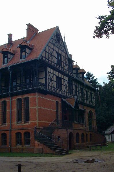 Datei:Gelbensande-Jagdschloß 807 (2003).jpg