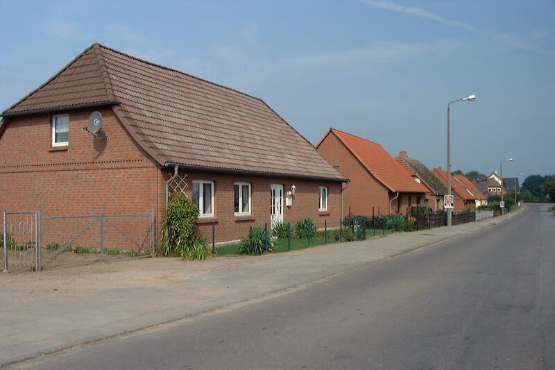 Datei:Demen-KA Dobbertin 497 (2002).jpg