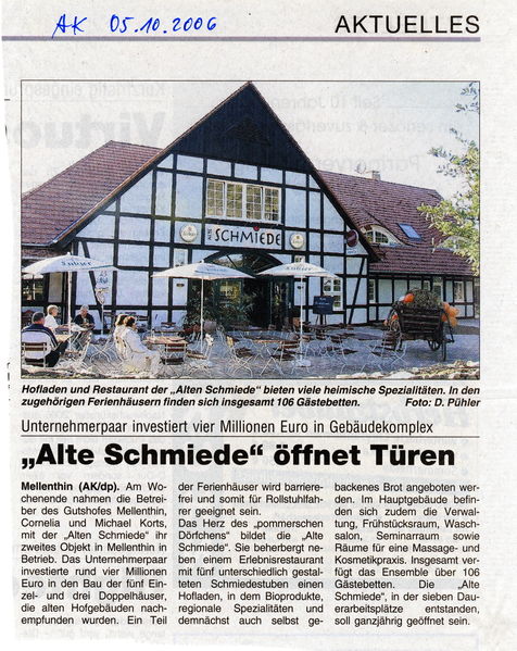 Datei:2006 Schmiede offen.jpg