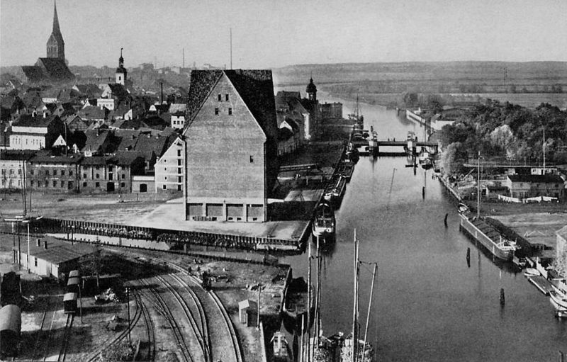 Datei:Anklam Hafen.jpg