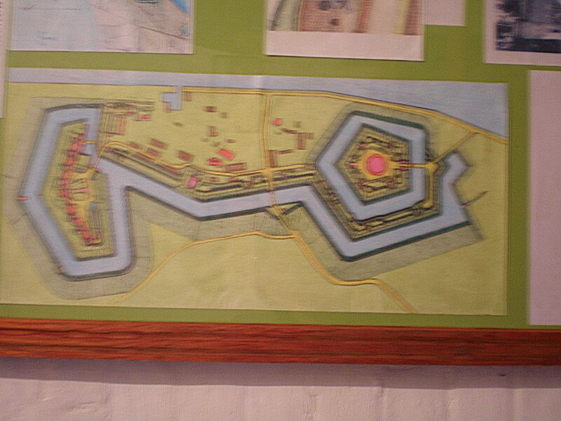 Datei:Swinemünde Anlage 02.JPG