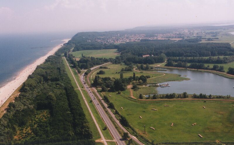 Datei:Luftbild Lüttenort.jpg