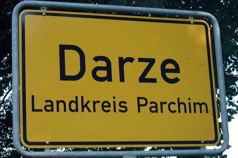 Datei:Darze-KA Dobbertin 986 (2002).jpg