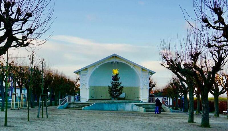 Datei:044 Ahlbeck Konzertmuschel.jpg