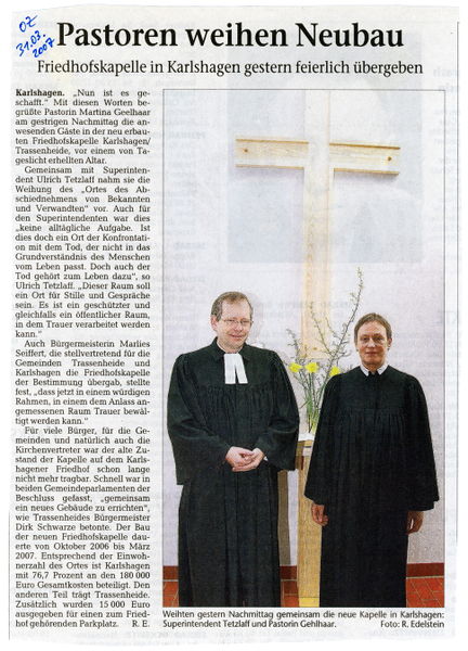 Datei:2007 Friedhofskapelle neu 1.jpg
