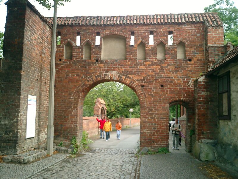 Datei:Doberan (Bad) 0104 (2004).jpg