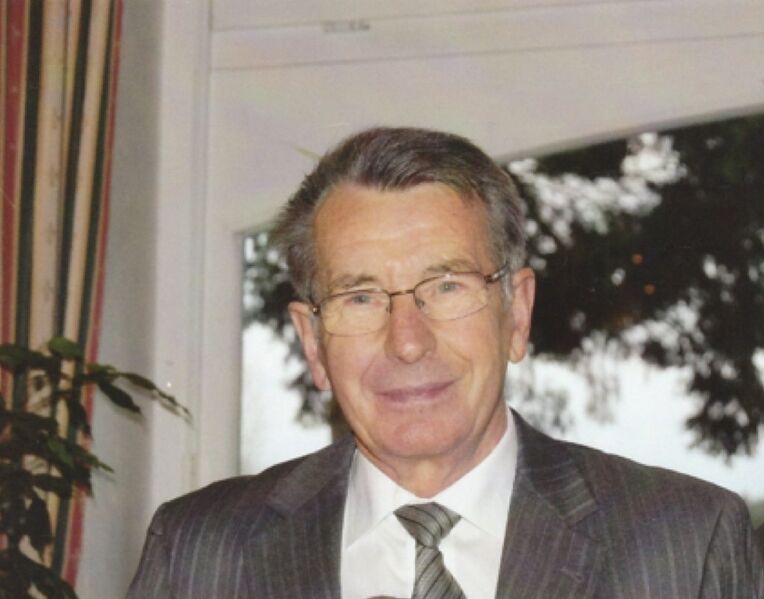 Datei:Friedrichsruhe Wolfgang Reichow.jpg
