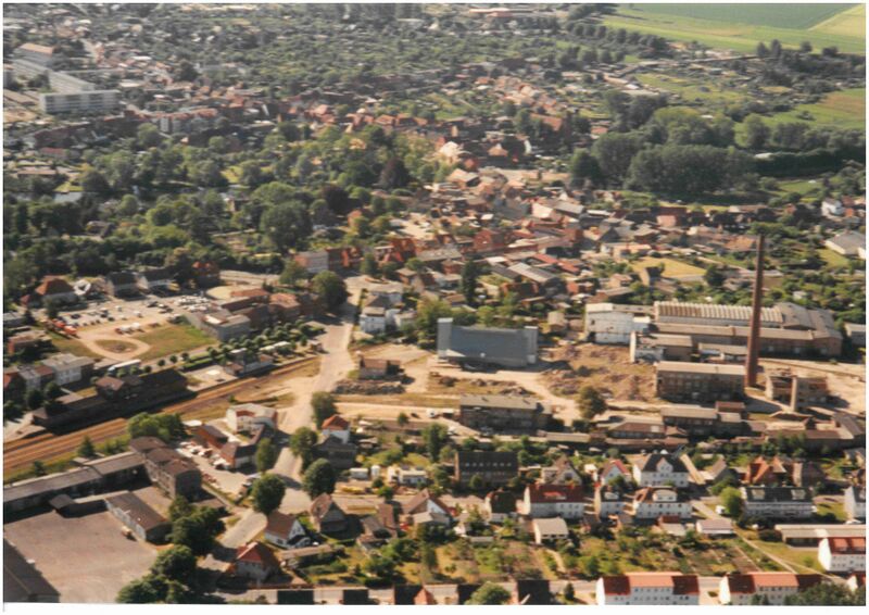 Datei:Lübz-Luftbild 211 (2000).jpg