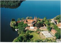 Dobbertin-Luftbild 191 (2000).jpg