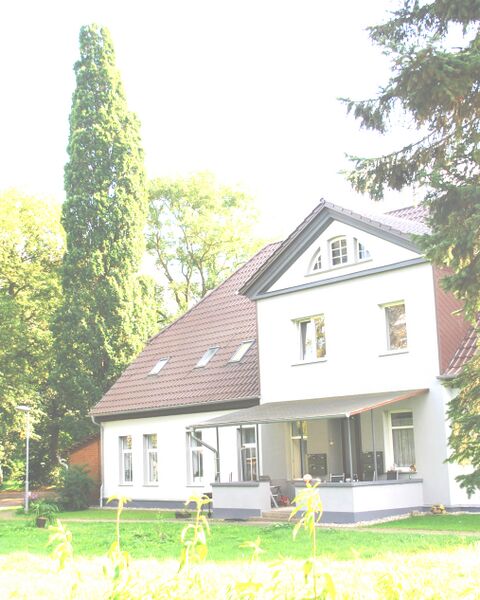 Datei:Herrenhaus - Kopie.JPG