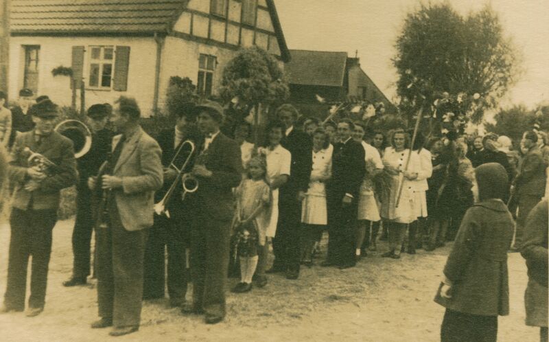 Datei:Erntefest 1948 1.jpg