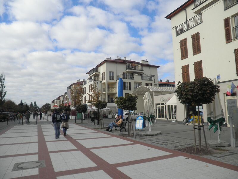 Datei:Swi 2010 Promenade 4.JPG