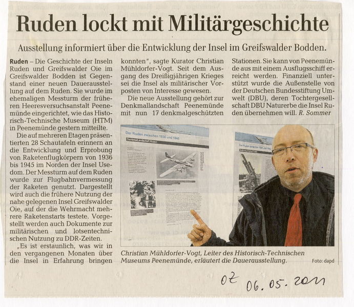 Datei:2011 Ausstellung .jpg
