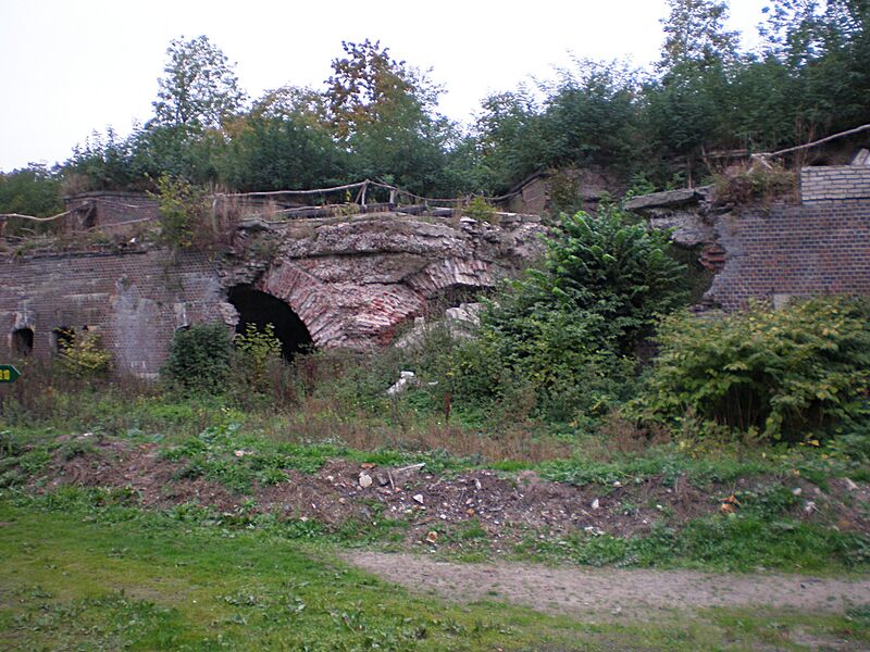 Datei:Swinemünde Anlage 07.JPG