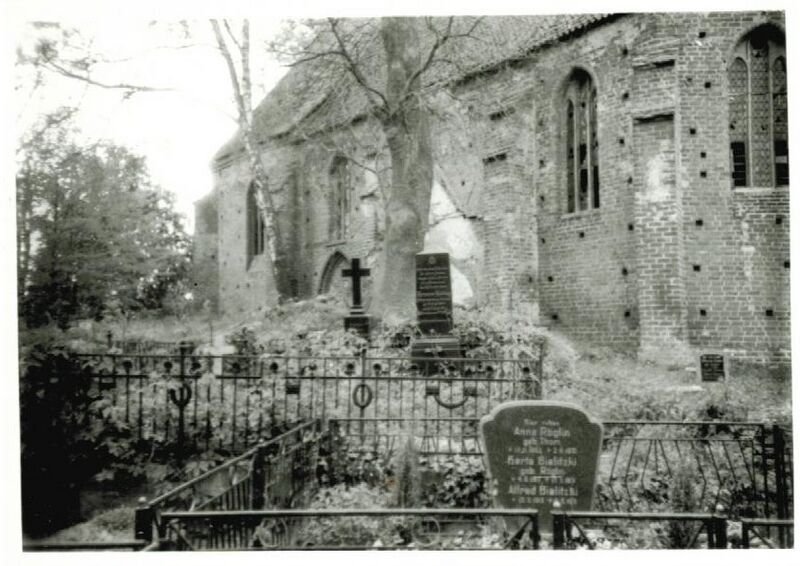 Datei:Eickelberg-Kirche vor 1989 05.jpg