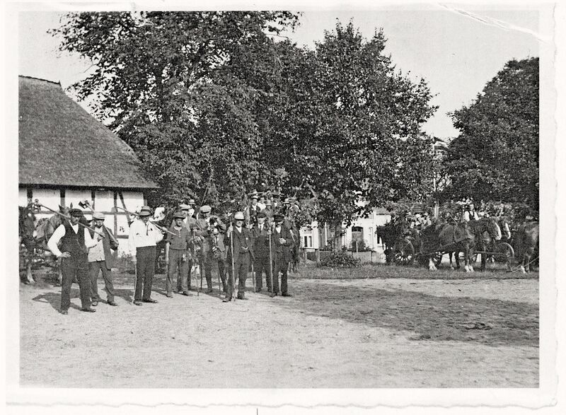 Datei:Goldenbow Ringreiten.jpg