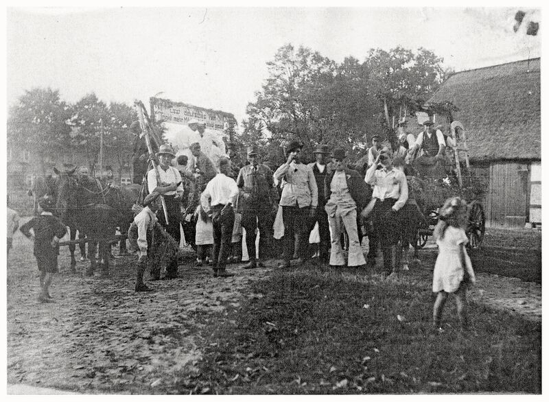 Datei:Goldenbow Erntefest (2).jpg