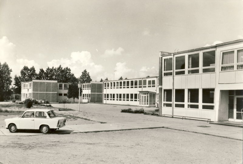 Datei:1978 Usedom Schule.jpg