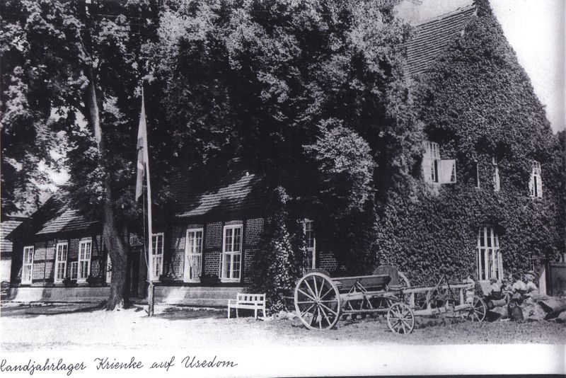 Datei:Gutshaus Krienke 1936 Blitz.jpg