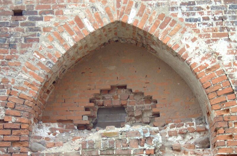 Datei:Burg Stargard-91 (2003).jpg