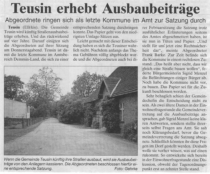 Datei:Ausbaubeiträge Straßenbau.jpg