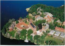 Dobbertin-Luftbild 232 (2000).jpg