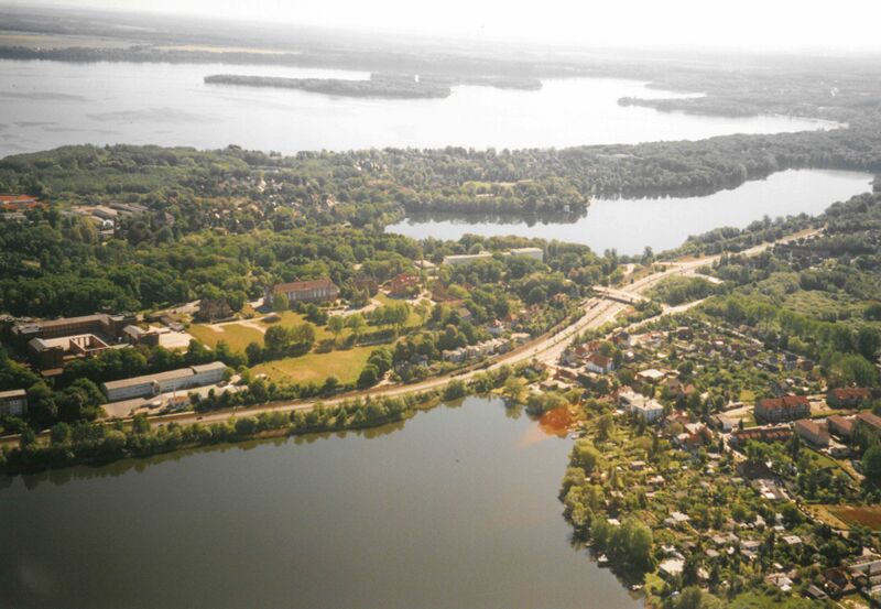 Datei:Schwerin-Luftbild 0371 (2000).jpg