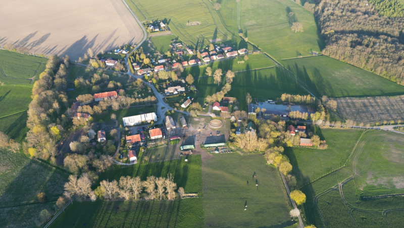 Datei:Bömitz Sommerbild.png