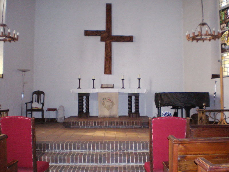 Datei:Bansin Kirche innen.jpg
