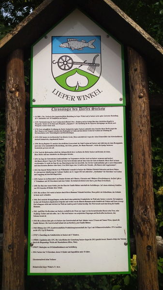Datei:Suckow Geschichte Tafel.jpg